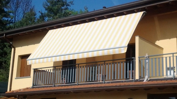 tende-da-sole-tende-a-bracci-barra-quadra_1