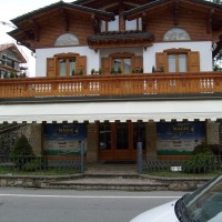 tende-da-sole-tende-a-bracci-barra-quadra_18